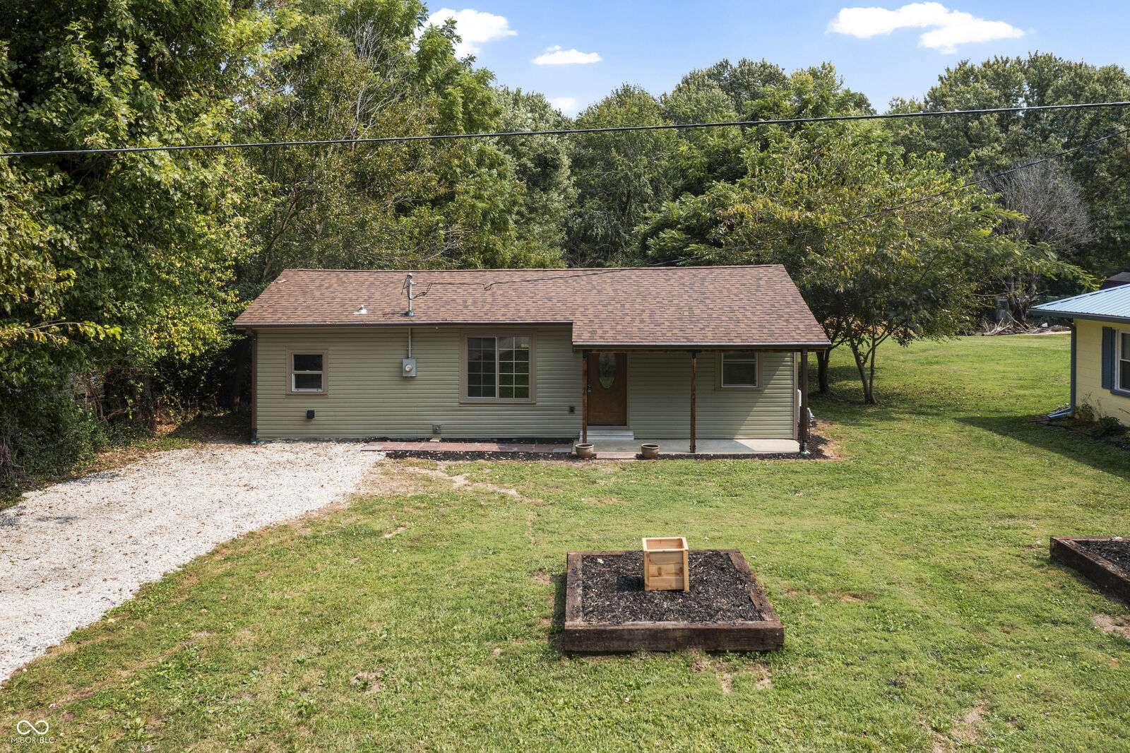 Property Photo:  518 N Johnson Avenue  IN 47404 