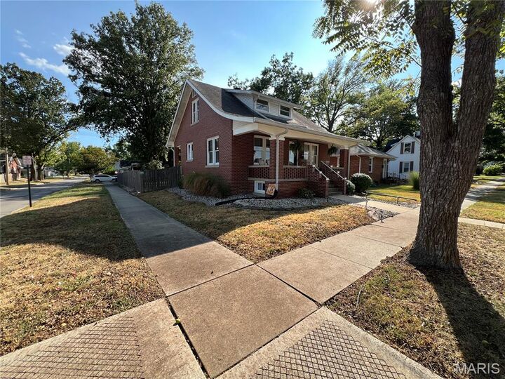 Property Photo: 1420 12th Street IL 62249