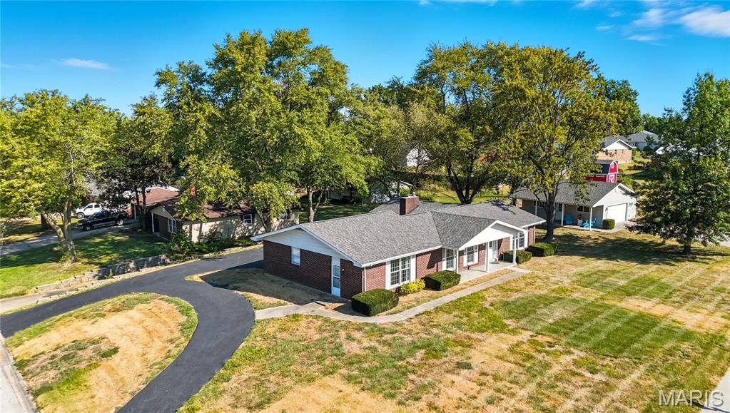 Property Photo: 2499 S Old Highway 94 MO 63303