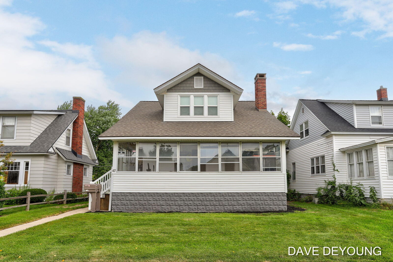 Property Photo: 47 W 19th Street MI 49423