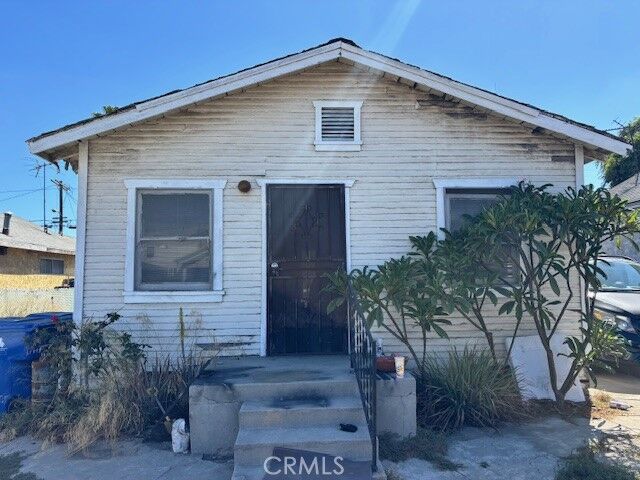 Property Photo: 10722 Anzac Avenue CA 90059