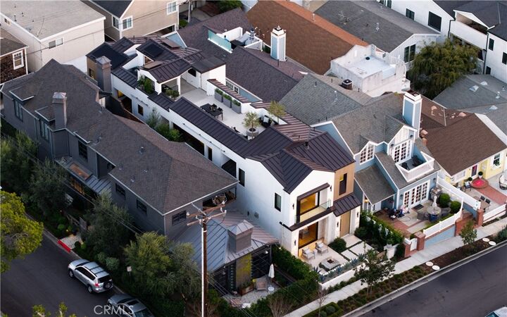 412 Heliotrope Avenue  Corona Del Mar CA 92625 photo