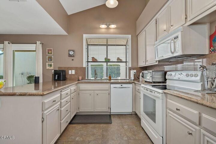 Property Photo: 8063 Crystal Place CA 93004