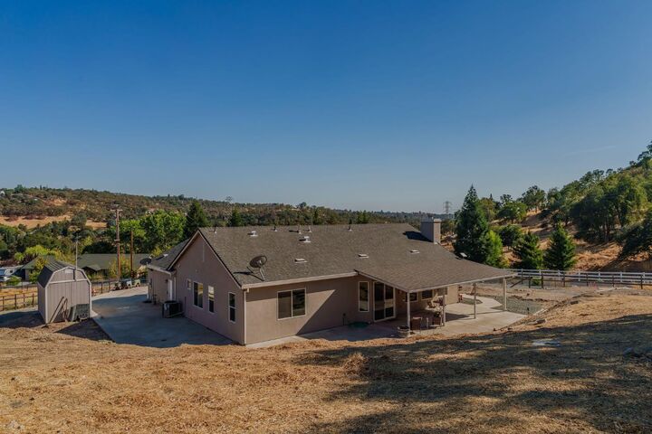 Property Photo: 3585 Emereff Lane CA 95252
