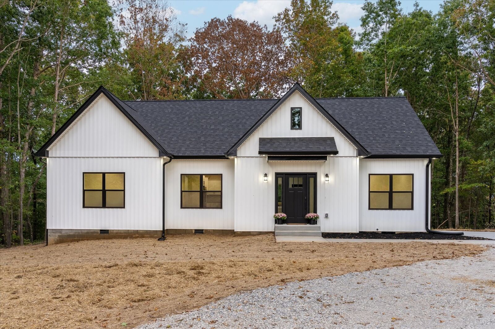 Property Photo: 338 Jim Lyle Road TN 37050