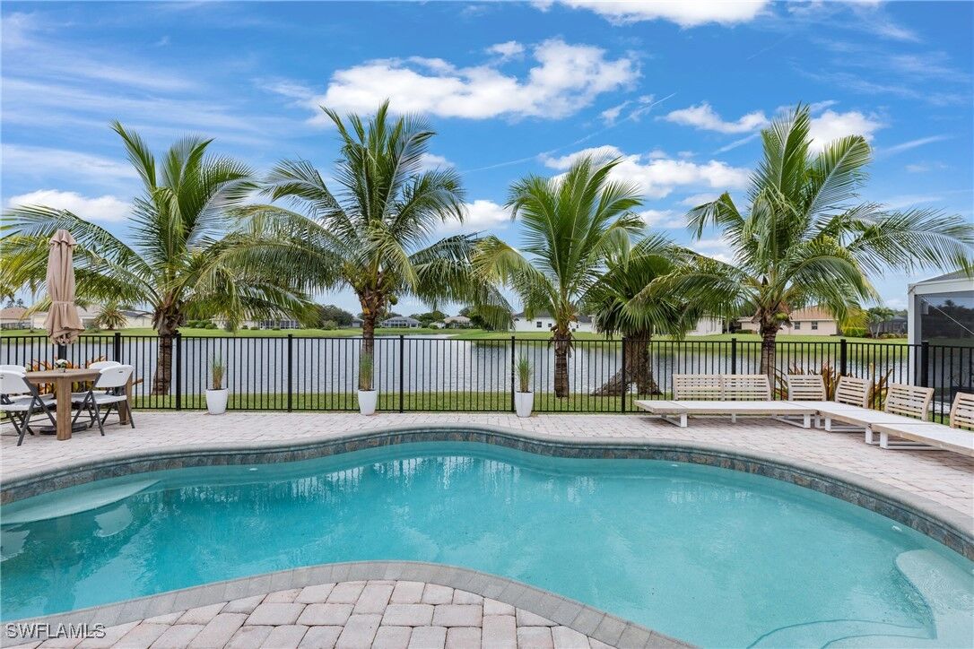 Property Photo: 17491 Stepping Stone Drive FL 33967