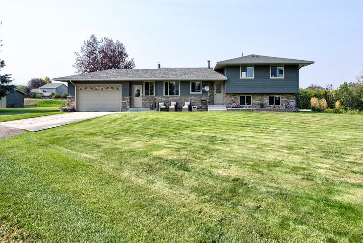 3960 Canal Drive  Helena MT 59602 photo