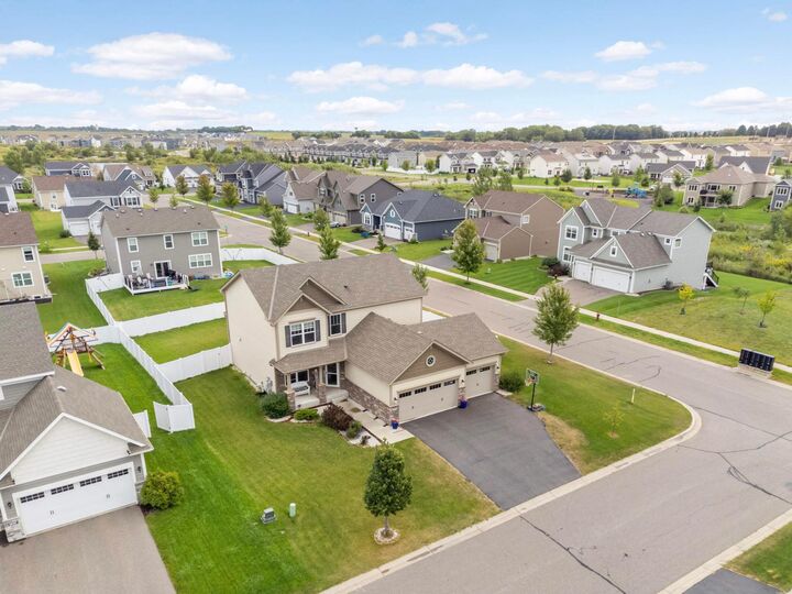 18101 Goldfinch Way  Lakeville MN 55044 photo