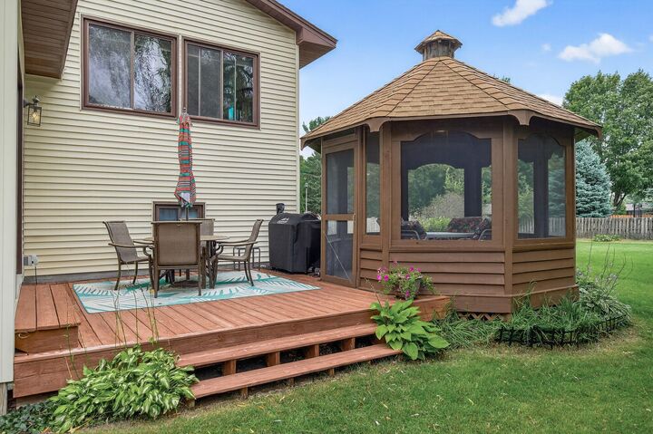 Property Photo:  13565 Jonquil Street NW  MN 55304 