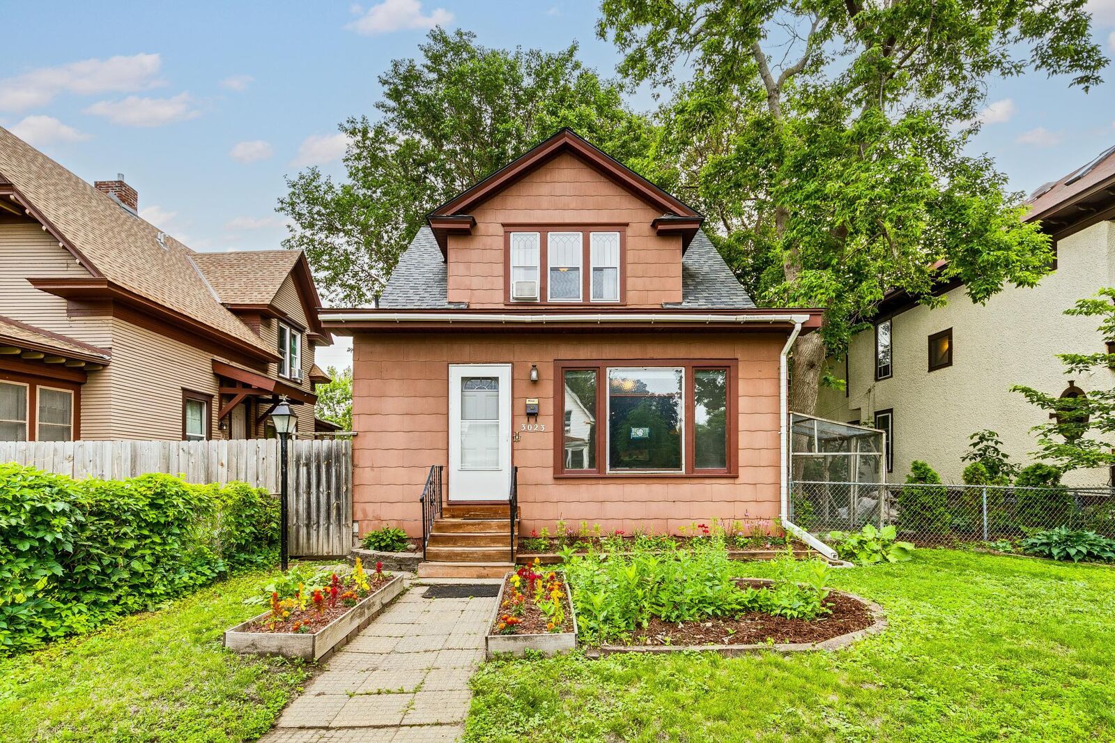 Property Photo:  3023 Garfield Avenue  MN 55408 