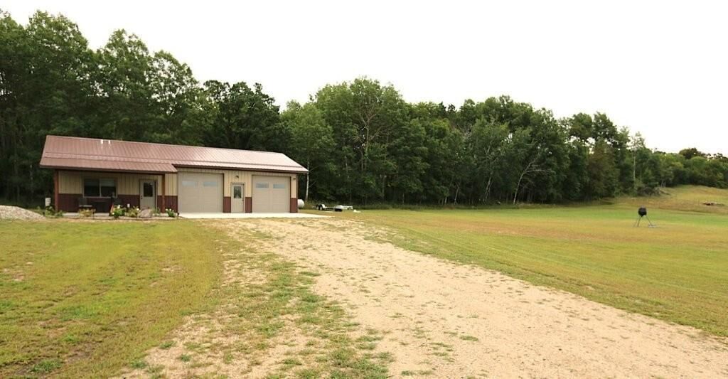 Property Photo:  47136 374th Avenue  MN 56544 