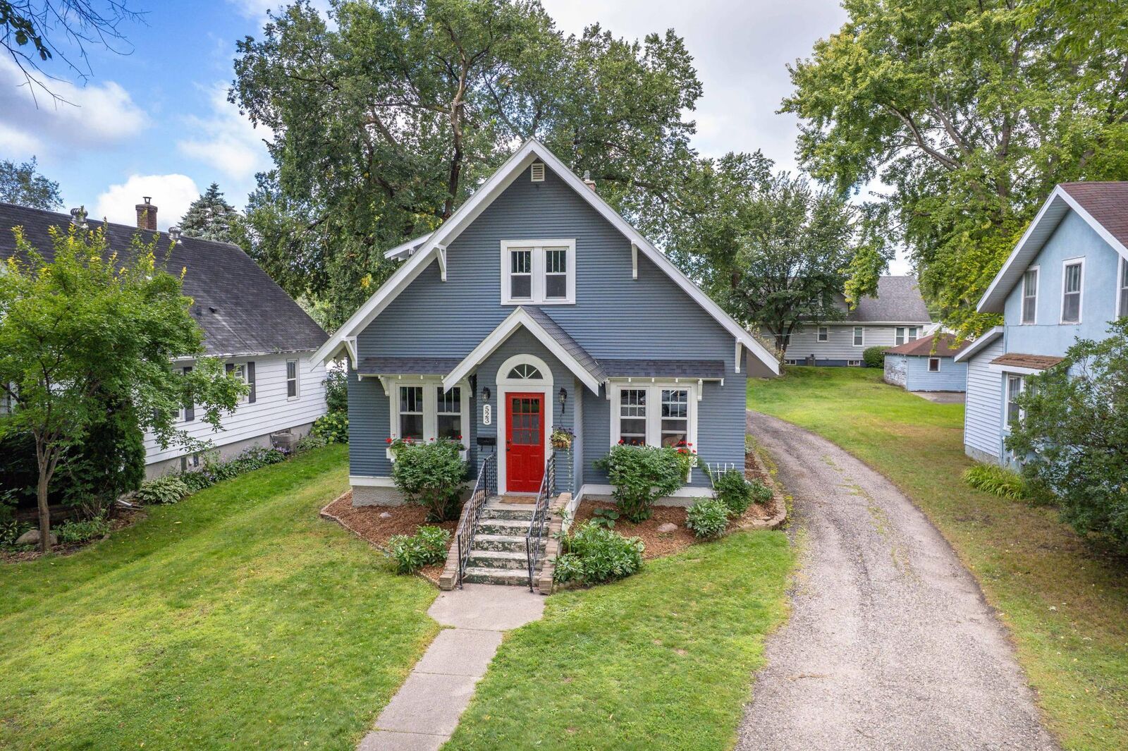 Property Photo:  523 N Broadway  MN 56537 