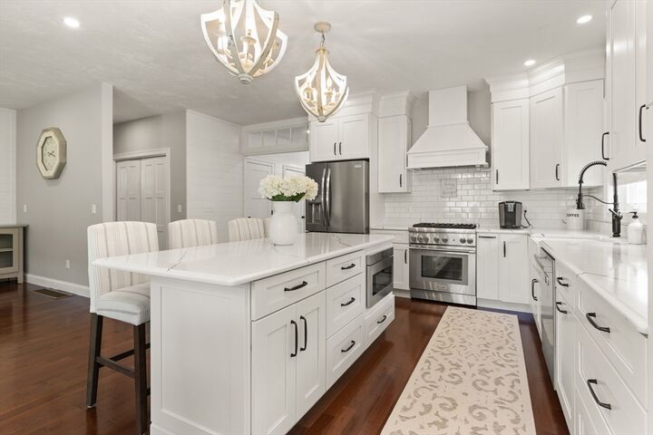 Property Photo: 20 Dean Ln 20 MA 01460