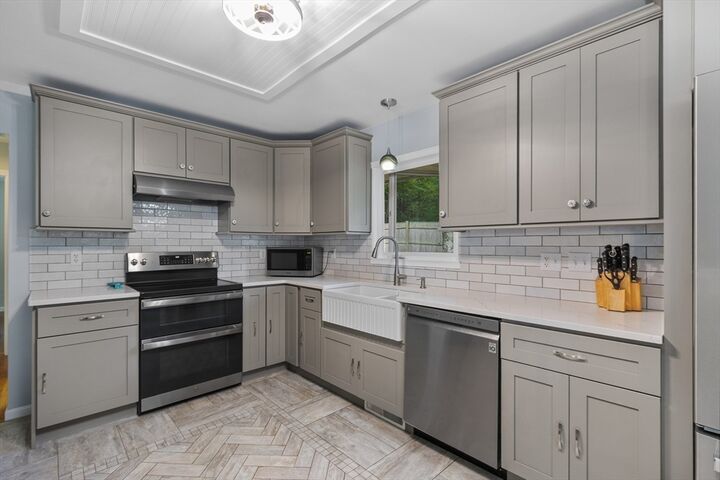 7 Church St Ext  West Brookfield MA 01585 photo