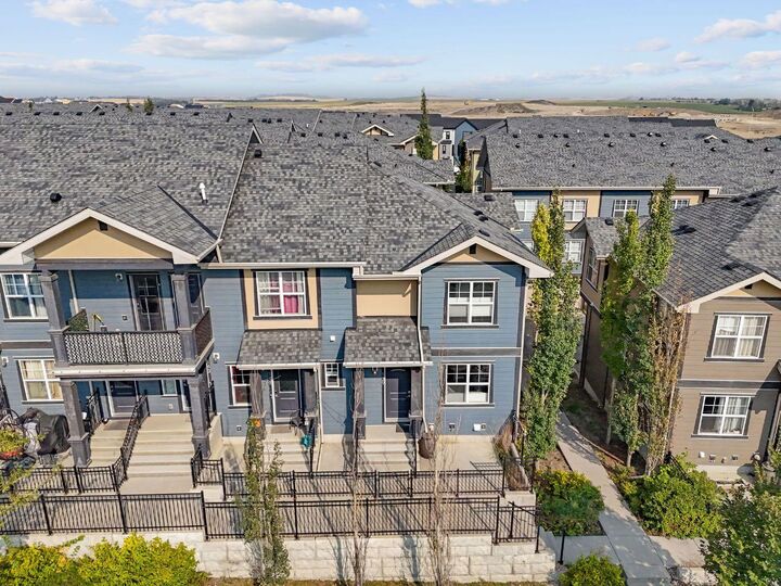 Property Photo:  139 Evanscrest Gardens NW  AB T3P 0S1 