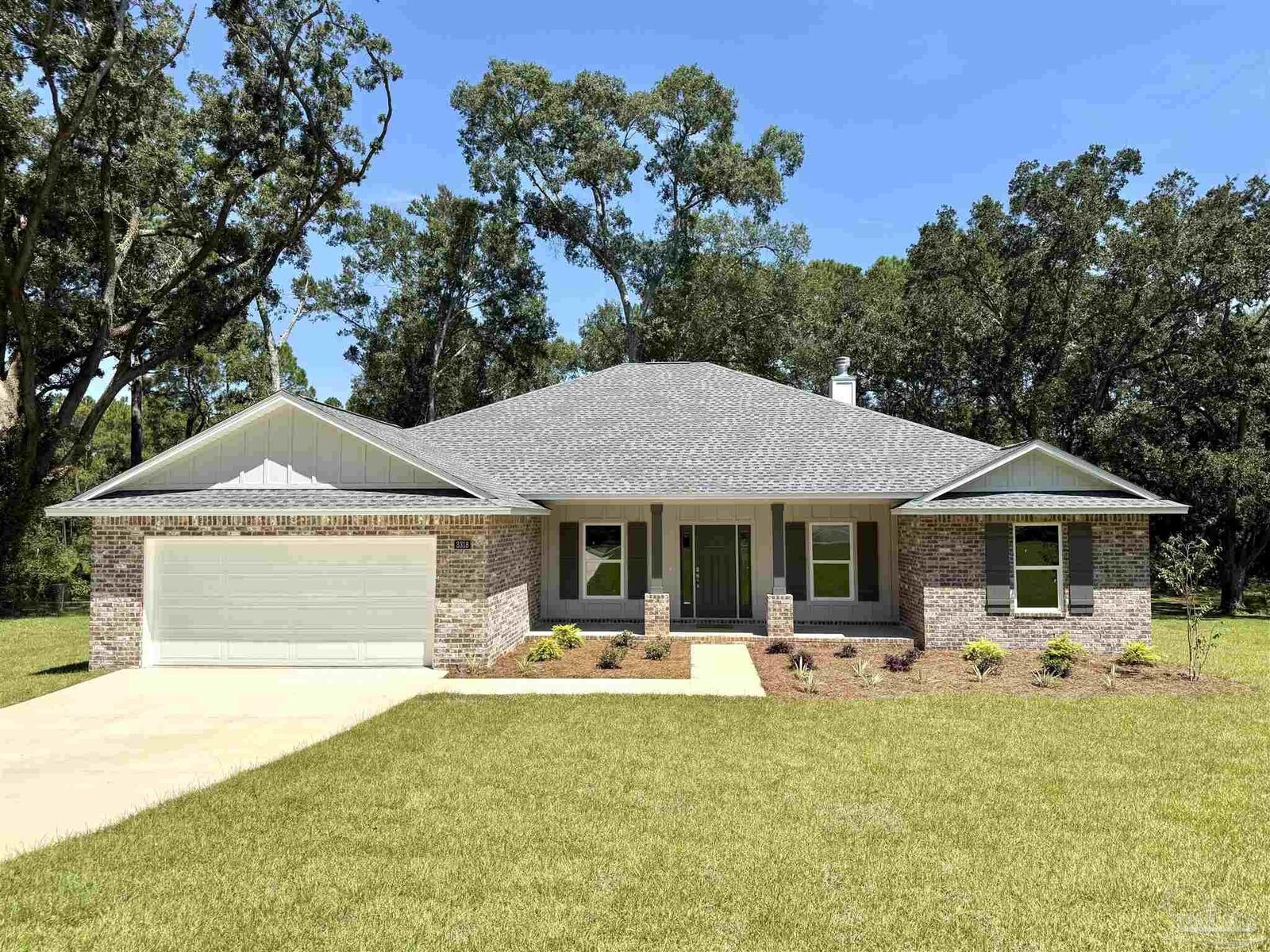 Property Photo: 3318 Durney Dr FL 32533