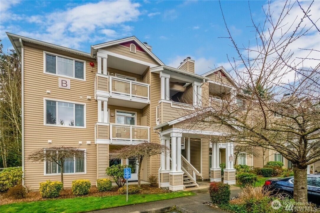 Property Photo: 15300 112th Avenue NE B308 WA 98011