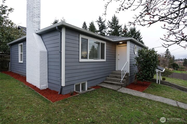 Property Photo:  1523 S Mason Avenue  WA 98405 