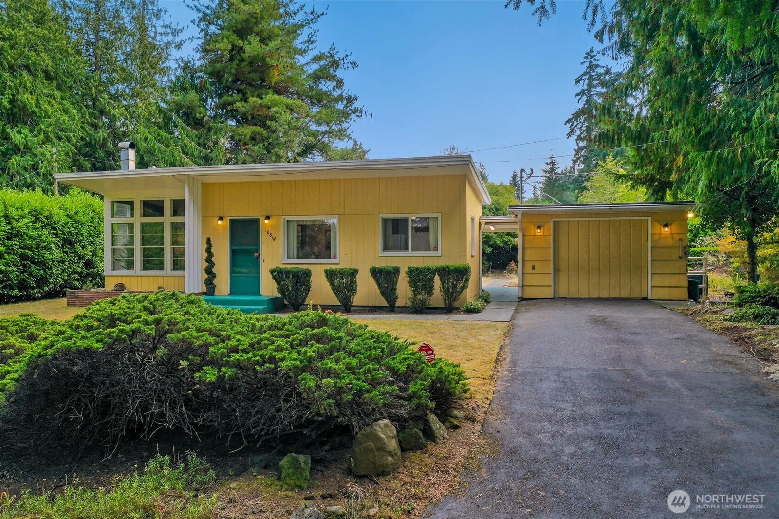 Property Photo:  108  Sunnyhill Road W  WA 98312 