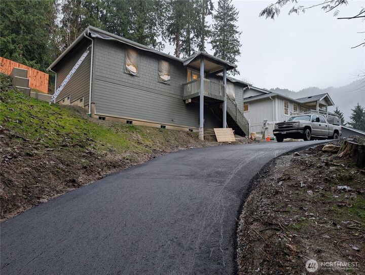 Property Photo:  561  Rainbow Drive  WA 98284 