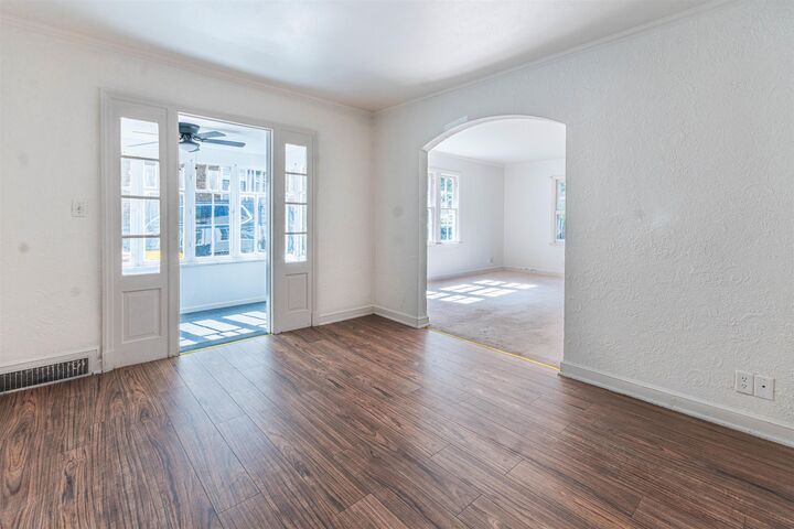 Property Photo:  321 Miriam Avenue  IL 61101 
