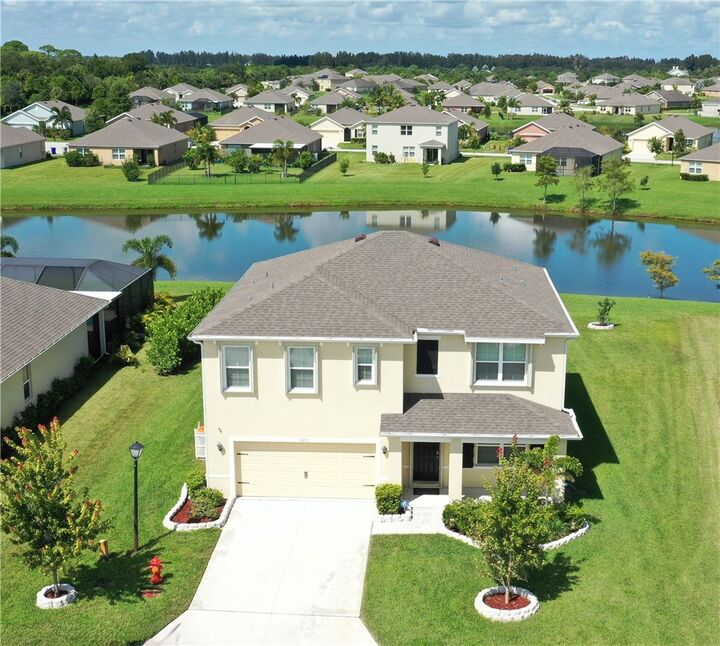 Property Photo: 2231 Arlington Drive SW FL 32968
