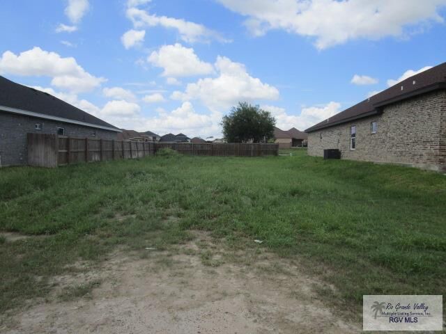 Property Photo:  512 N Kika De La Garza Cir.  TX 78560 