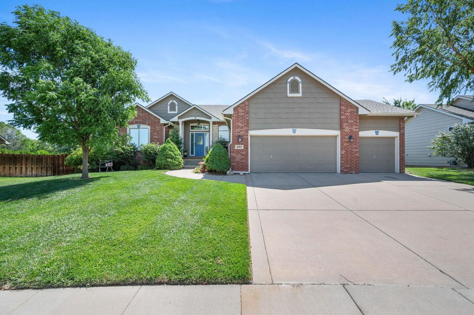 Property Photo:  438 S Fawnwood St  KS 67235 