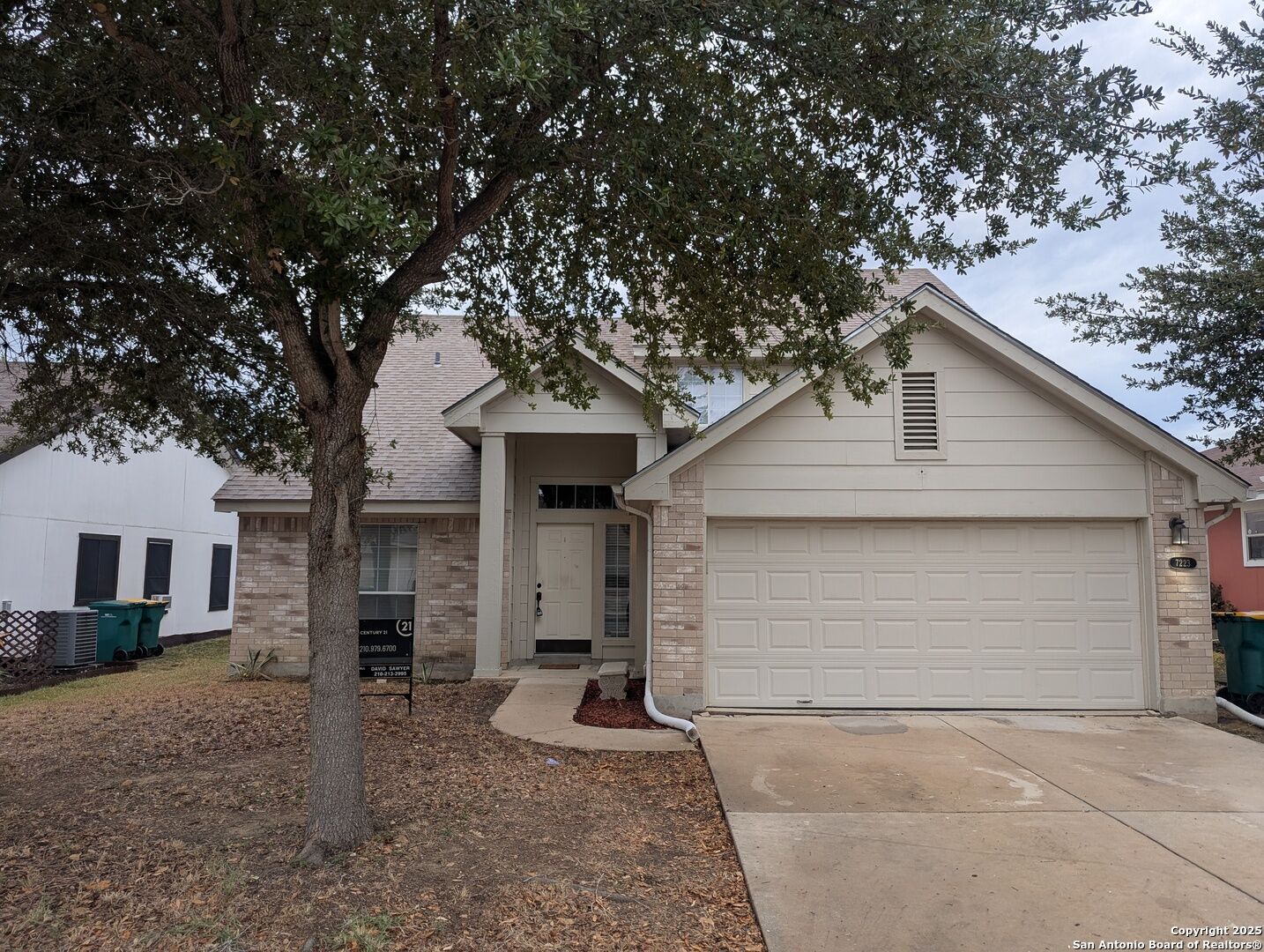 Property Photo:  7223 W Autumn Wls  TX 78130 