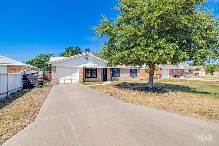 Property Photo: 510 E Riverside Ave TX 76905