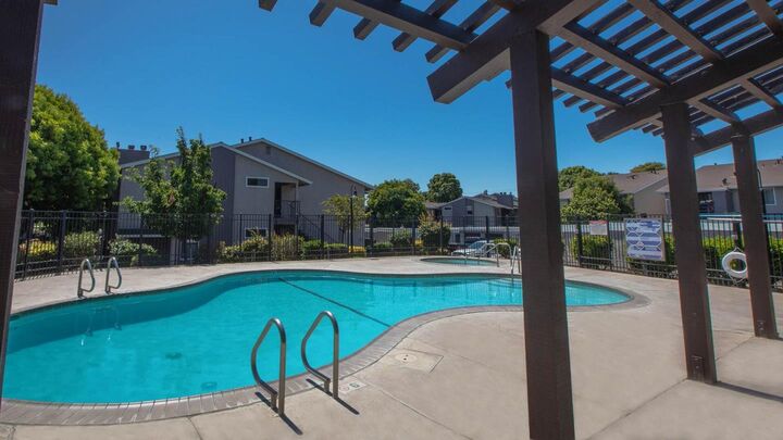 Property Photo:  417 Tyler Place I  CA 93906 