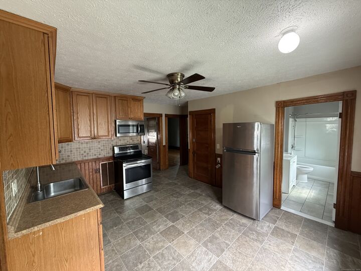 Property Photo: 7 McConn Avenue CT 06082