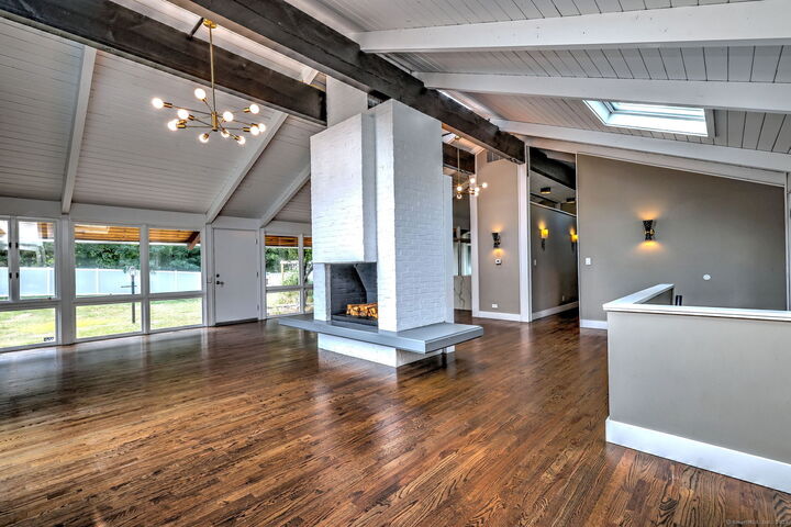 Property Photo:  65 High Meadow Road  CT 06517 