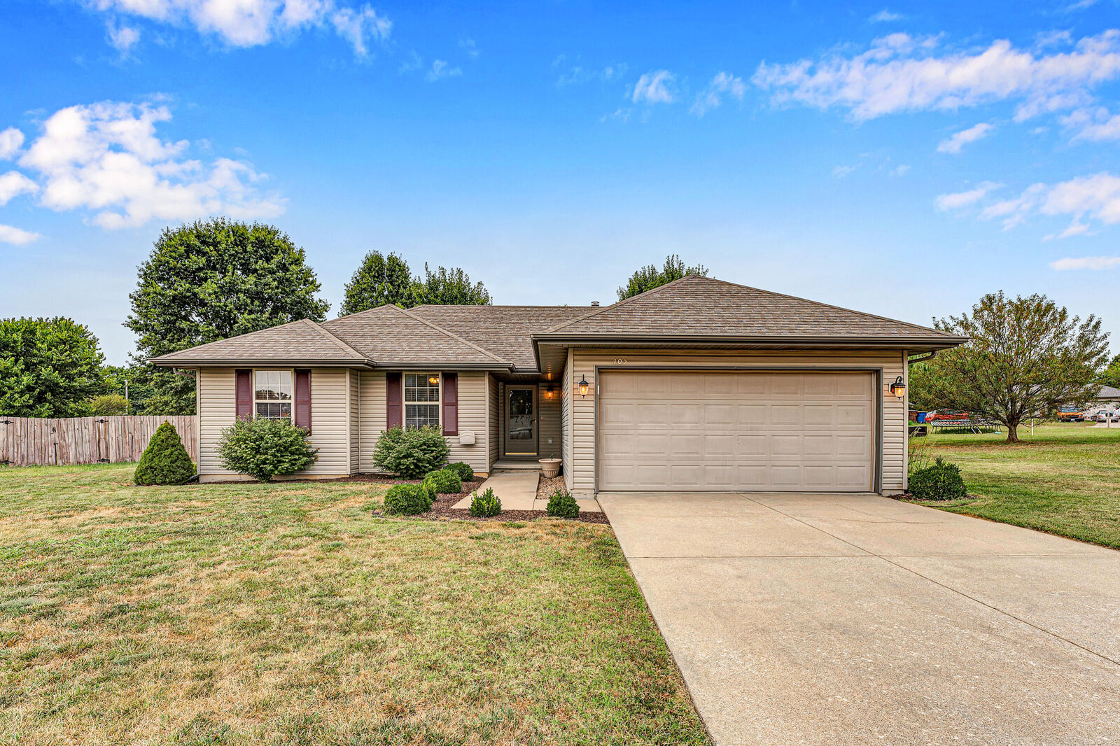 Property Photo:  105 Sedona Lane  MO 65781 