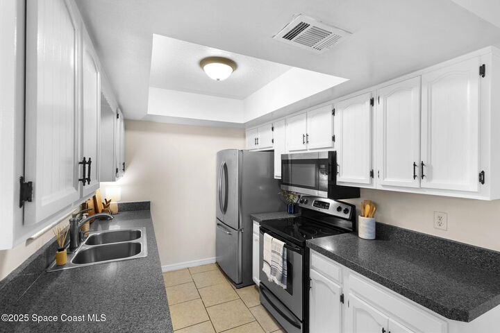 Property Photo:  1348 Dewey Court  FL 32955 