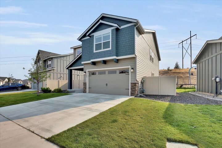 Property Photo:  283 S Legacy Ridge Dr  WA 99019 
