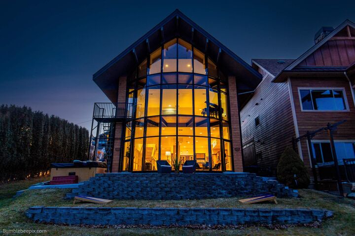 Property Photo: 907 S Liberty Dr WA 99019