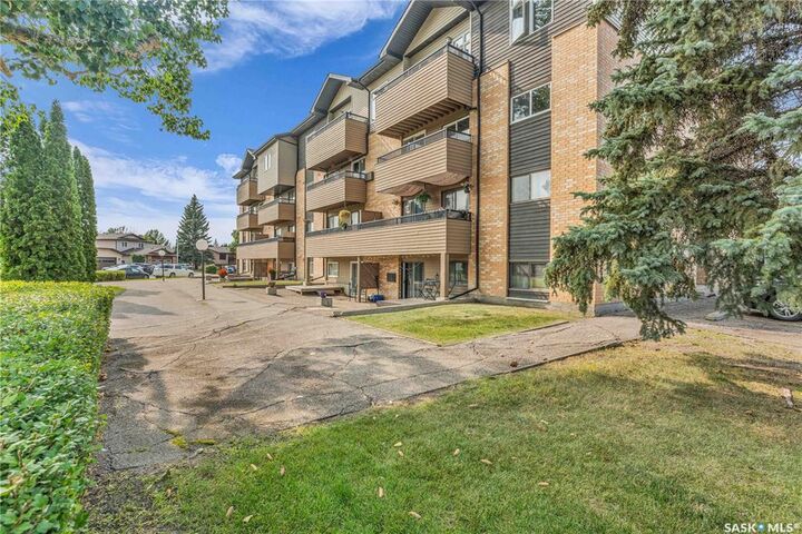 Property Photo:  333 Silverwood Road 308  SK S7K 6G1 