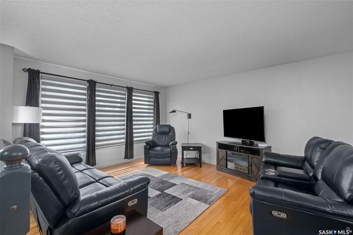 Property Photo:  1592 Barton Drive  SK S6V 7W4 