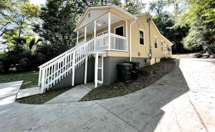 Property Photo:  786 Arkansas  FL 32304 