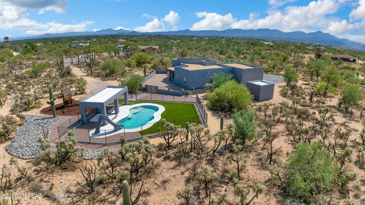Property Photo:  3050 W Camino Christy  AZ 85742 