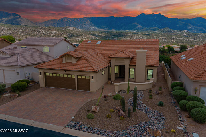 Property Photo: 65525 E Canyon Drive AZ 85739