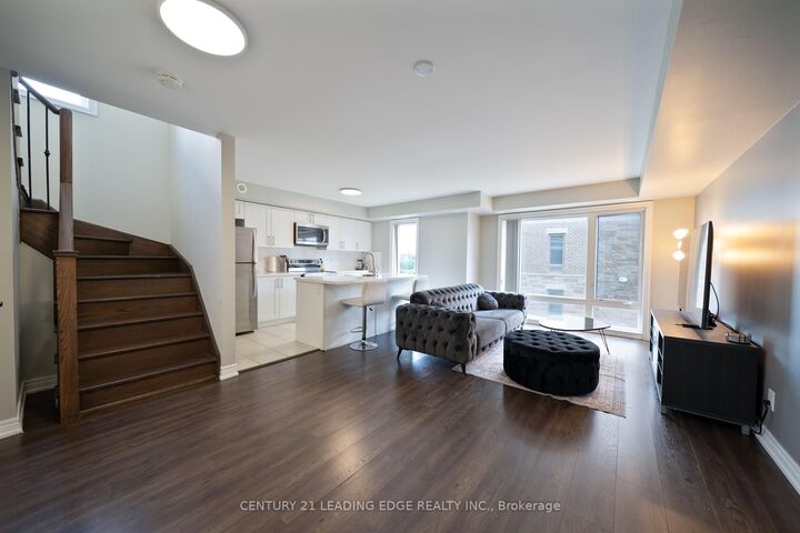 Property Photo:  2 Dunsheath Way 132  ON L6B 1N3 