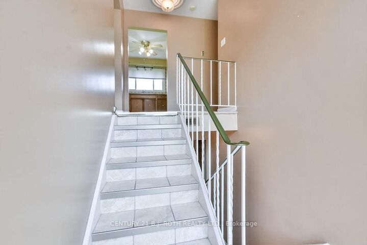 Photo de la propriété: 157 Peel Street ON L4M 3L7