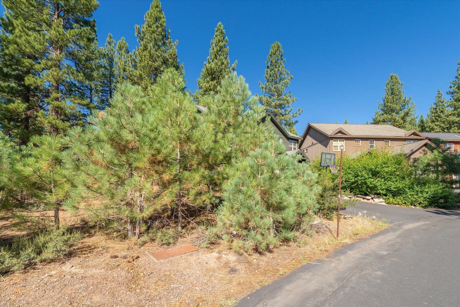 Property Photo: 11296 Wolverine Circle CA 96161