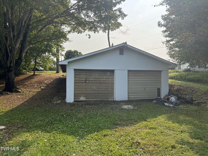 Property Photo: 110 Fishpond Road TN 37641