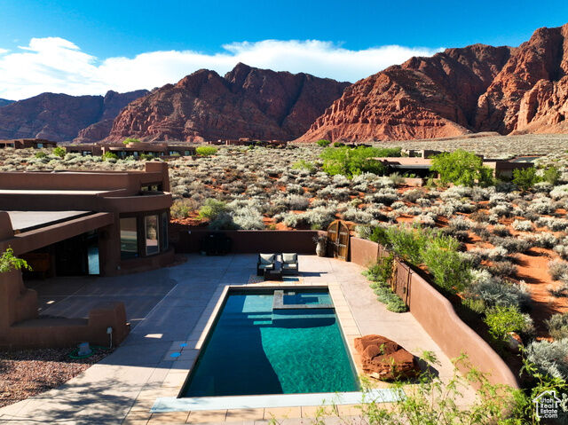 Property Photo: 1060 W Wintook Dr UT 84738