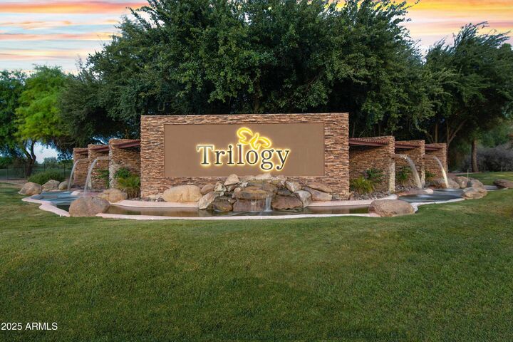 Property Photo:  4267 E Ficus Way  AZ 85298 