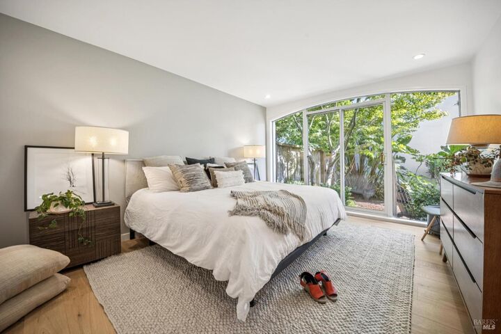 Property Photo:  2108 Shelter Bay Avenue  CA 94941 