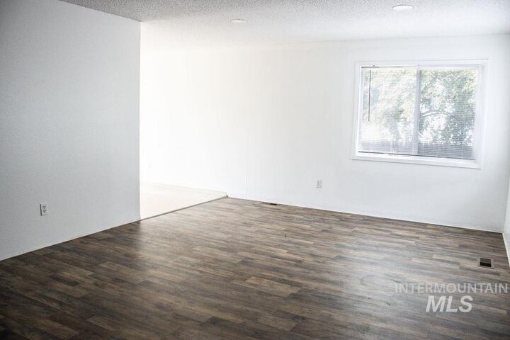 Property Photo:  1710 &Amp 1712 6th St  ID 83501 